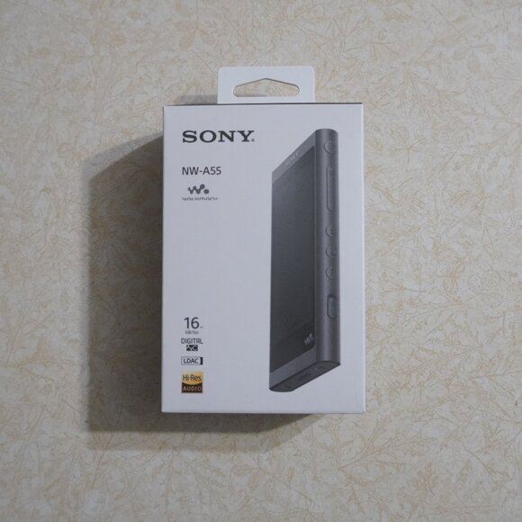 Sony NW-A55 Walkman A Series 16GB Audio MP3 Player - Picture 7 of 8